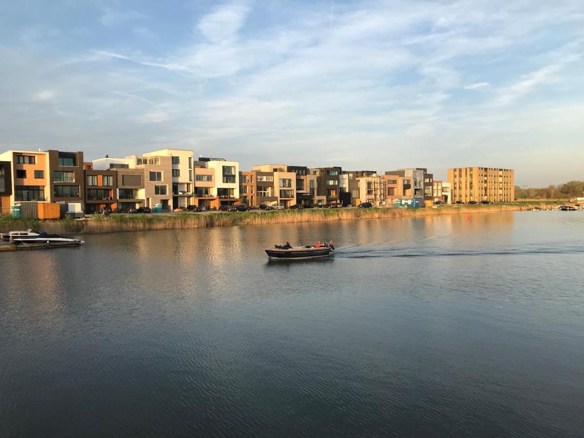 Waterfront Studio Амстердам Екстериор снимка